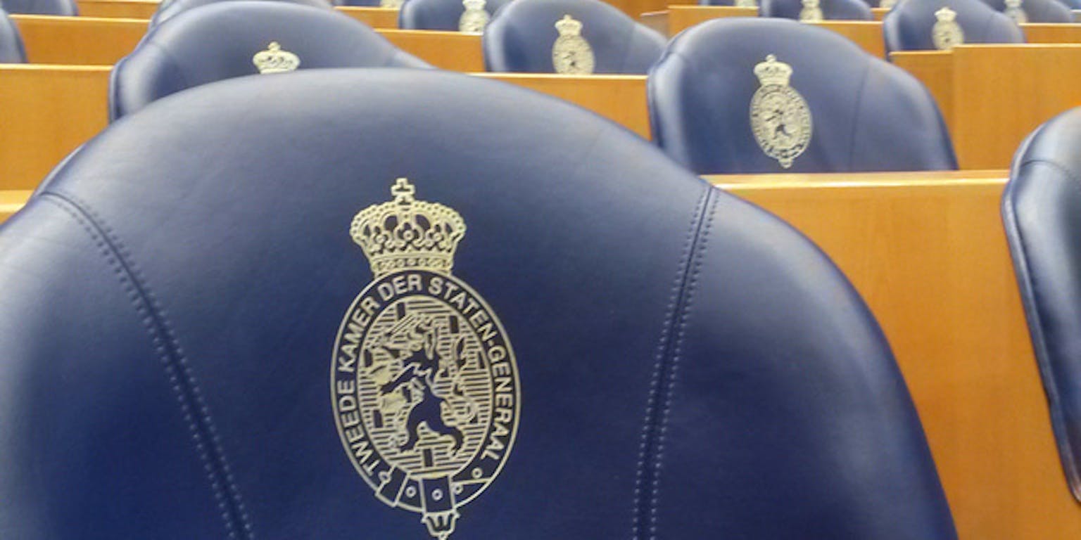 Stoelen in de tweede kamer