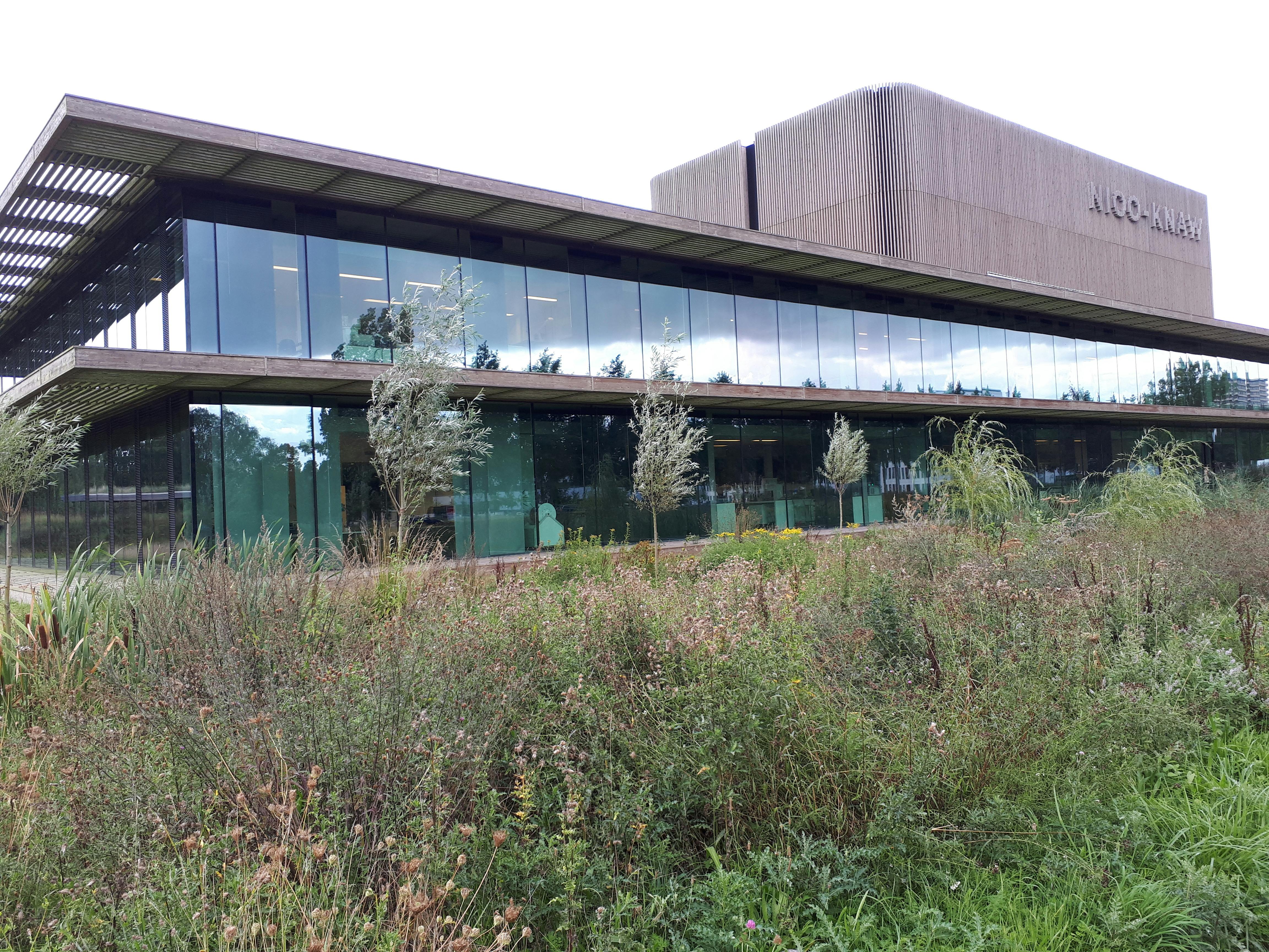 Het pand van Het Nederlands Instituut voor Ecologie.