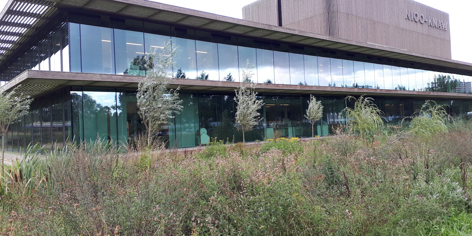Het pand van Het Nederlands Instituut voor Ecologie.