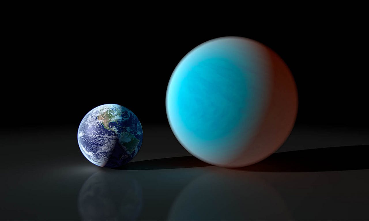 Een artistieke weergave van twee planeten naast elkaar.