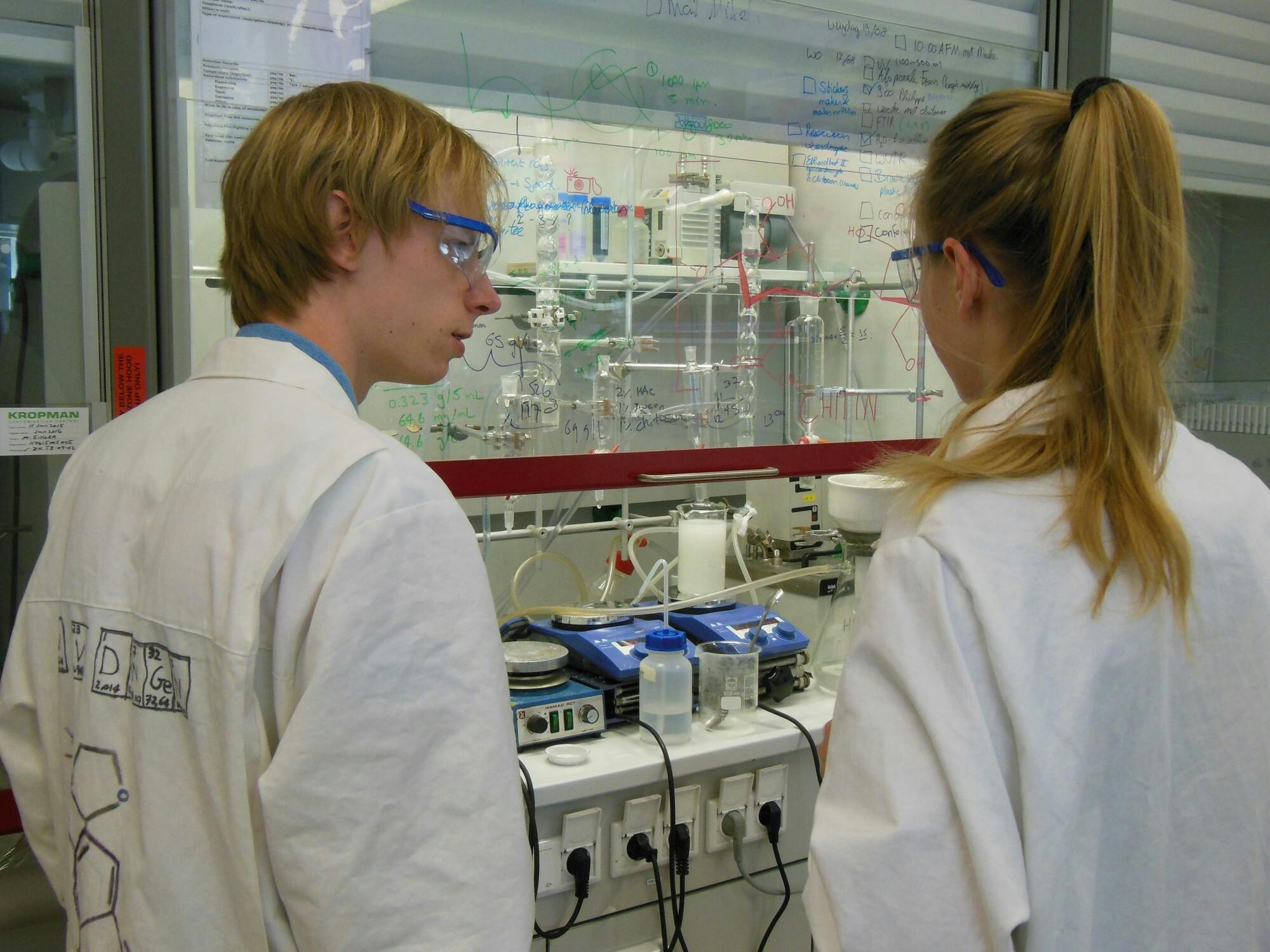 Studenten Maken Waterdicht Bioplastic - NEMO Kennislink