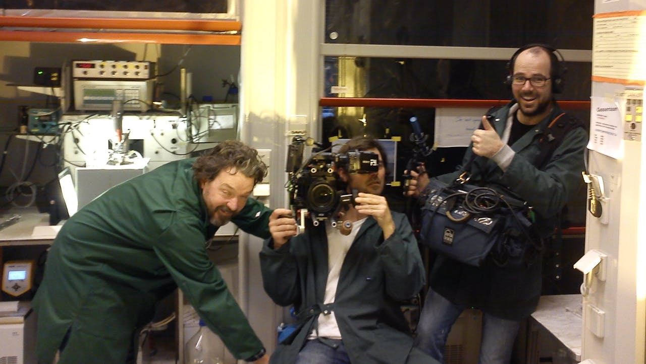 De blije cameraploeg.