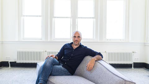 Filosoof Frank Chouraqui: “In spel ervaren we betekenis zonder enige verwijzing naar de waarheid.”