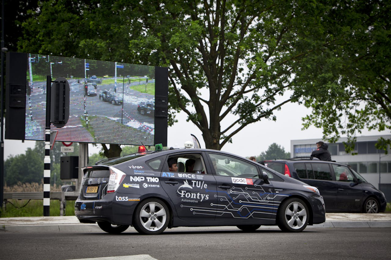 De Nederlandse auto van Ateam van de TU Eindhoven en Fontys.