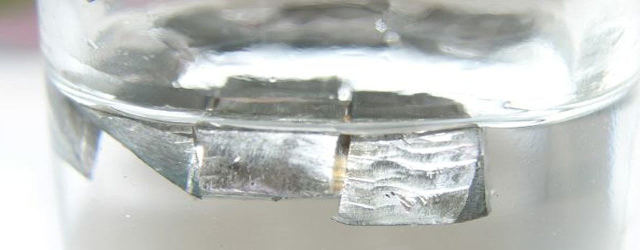 Lithium (element) wordt uitgelicht.