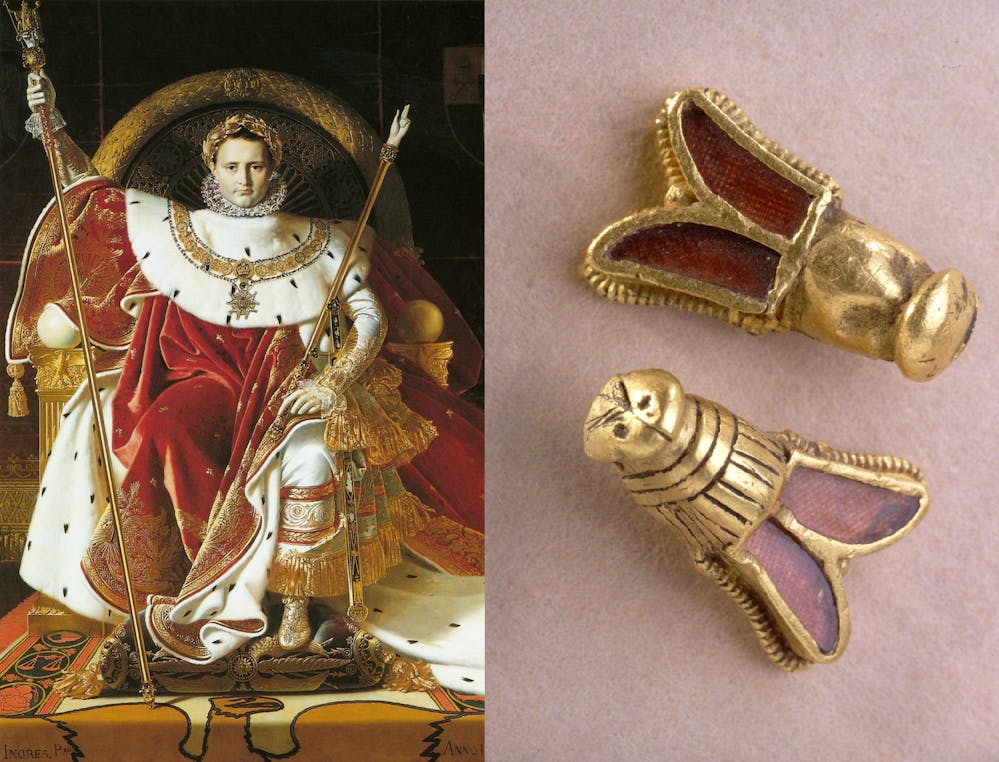 <p>Napoleon liet de bijen uit de schat van de Merovingische koning Childerik I op zijn keizersmantel naaien</p>