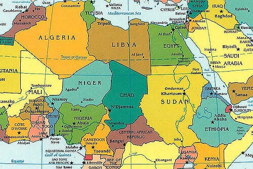 Een kaart van de noordelijke helft van Afrika.