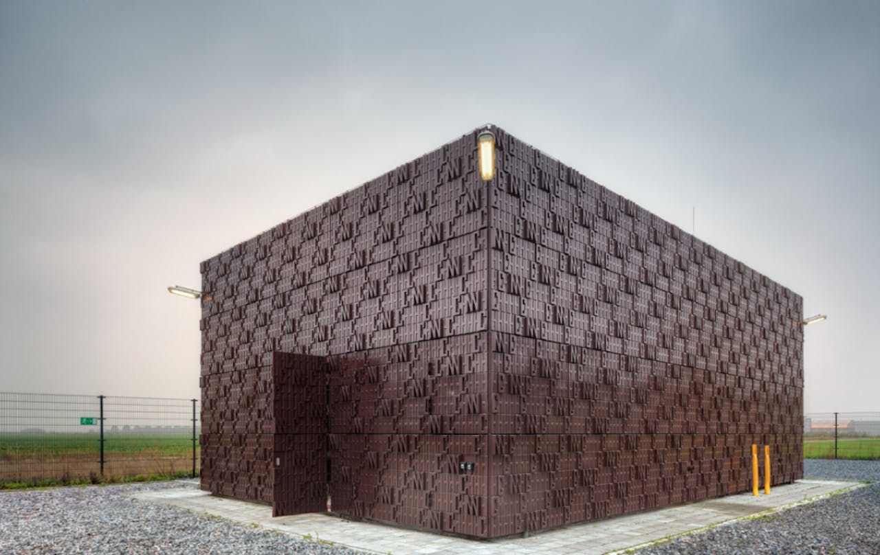 Het gasontvangststation van Nieuw Prinsenland met de allereerste biobased gevel.