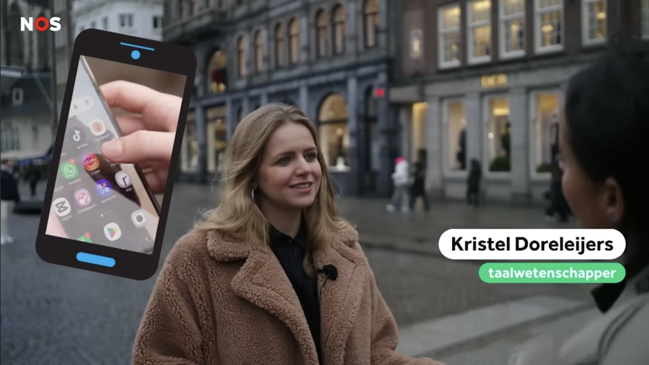 Kristel Doreleijers bij het jeugdjournaal voor de verkiezing van het kinderwoord van het jaar Kristel Doreleijers bij het jeugdjournaal voor de verkiezing van het kinderwoord van het jaar