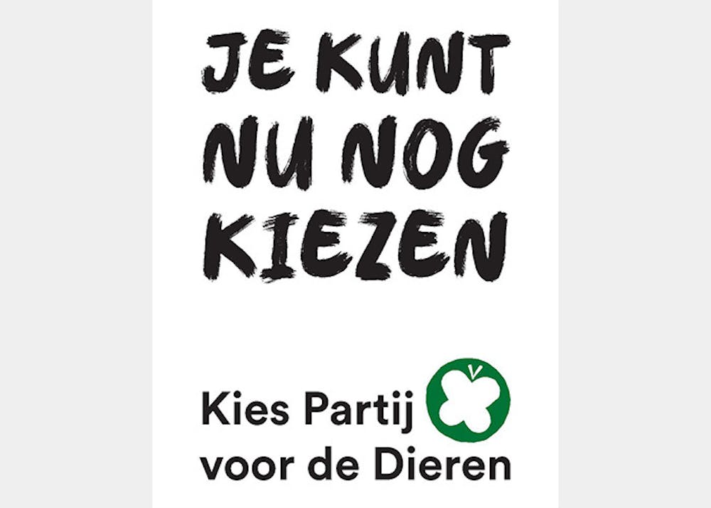 Pamflet van de Partij voor de Dieren met de tekst 'Je kunt nu nog kiezen'.