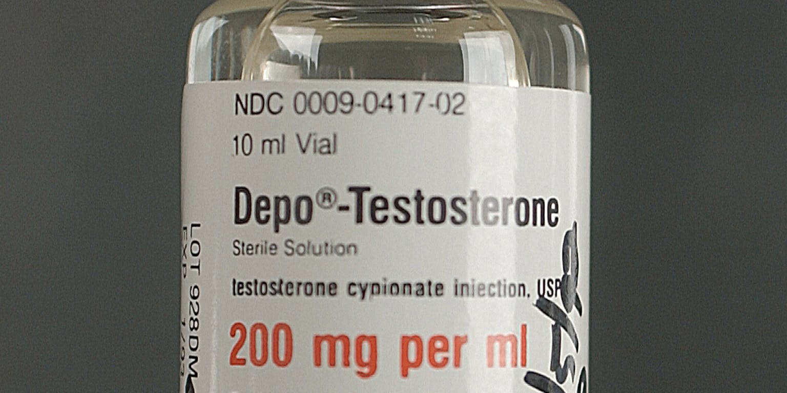 Een fles depo-testosteron.