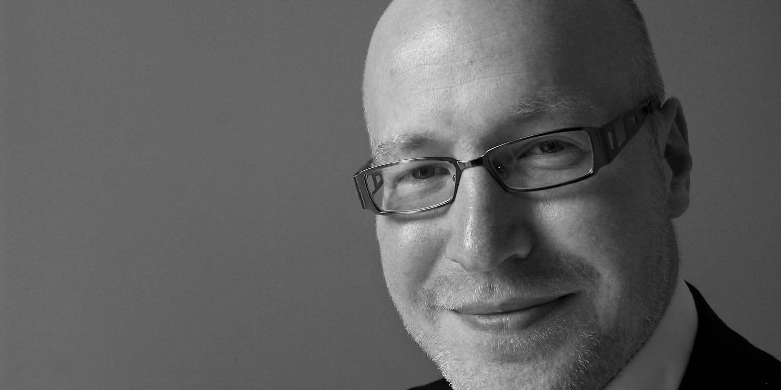 Een zwart-wit foto van Thijs Lijster.