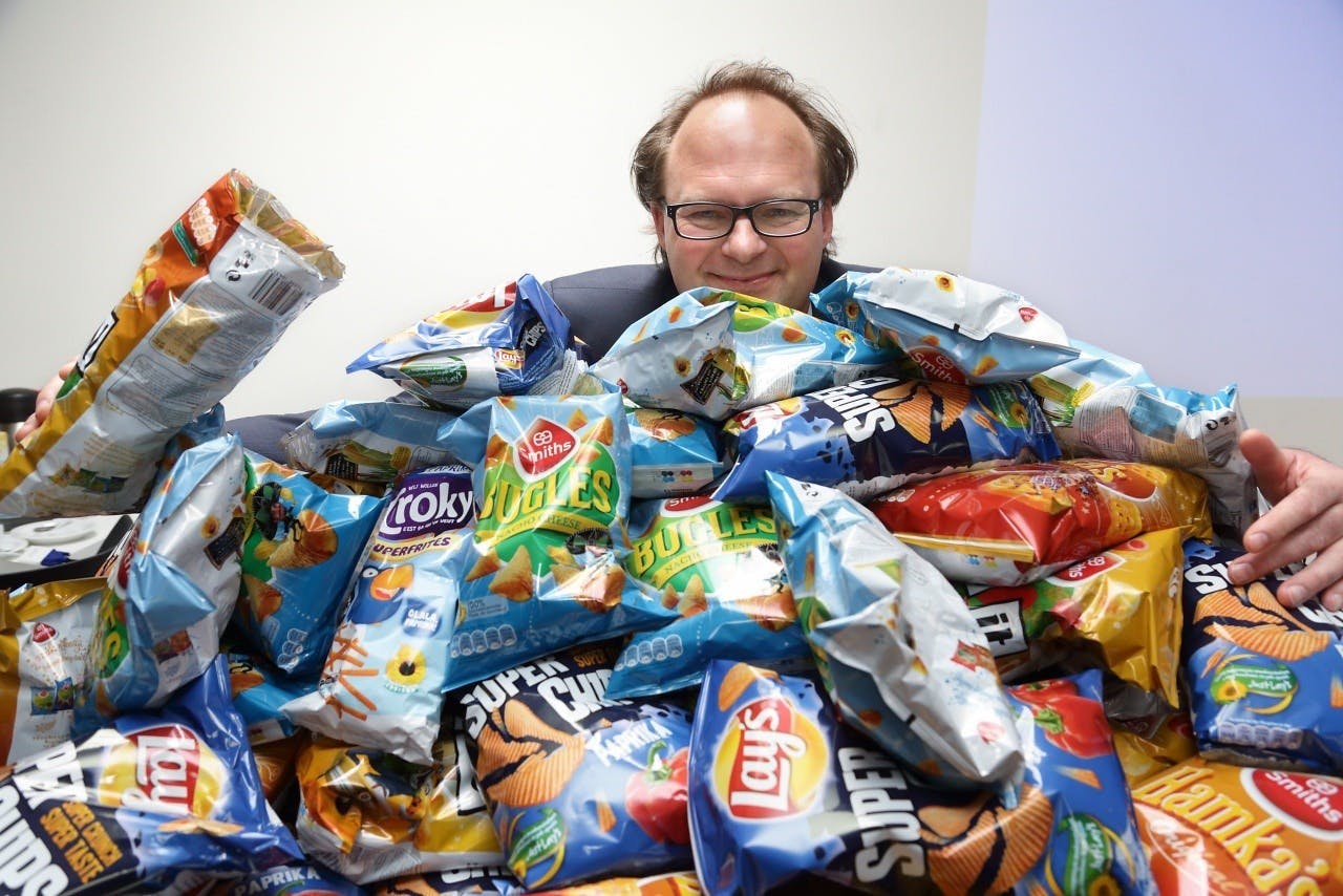 Bram Nauta tussen de ‘chips’.