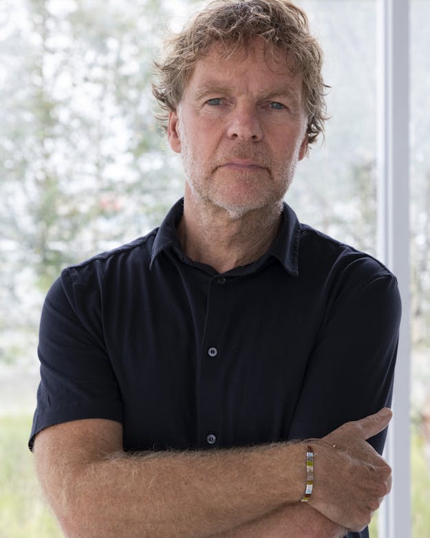 Winy Maas. Portretfoto van Winy Maas.