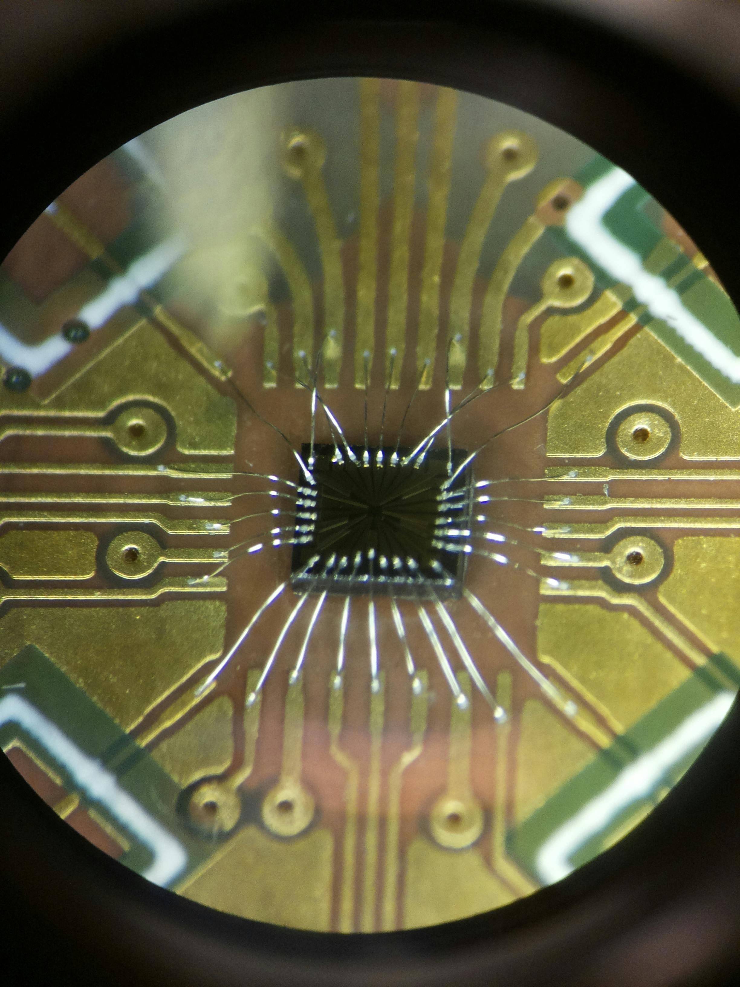 Een close-up van een chip.