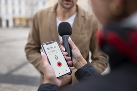 AI kan geluidopnames van interviews in tekst omzetten.