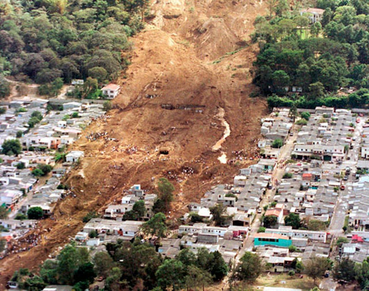 Een foto van de aardbeving in El Salvador.