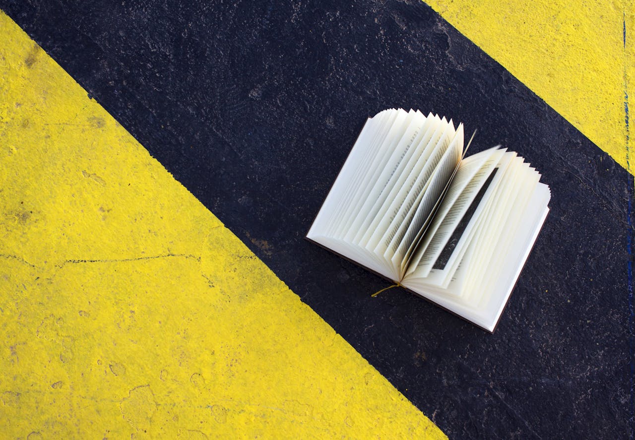 Je moet als filosoof ook genieten van de onverwachte vondsten die je onderweg tegenkomt. weg met boek
