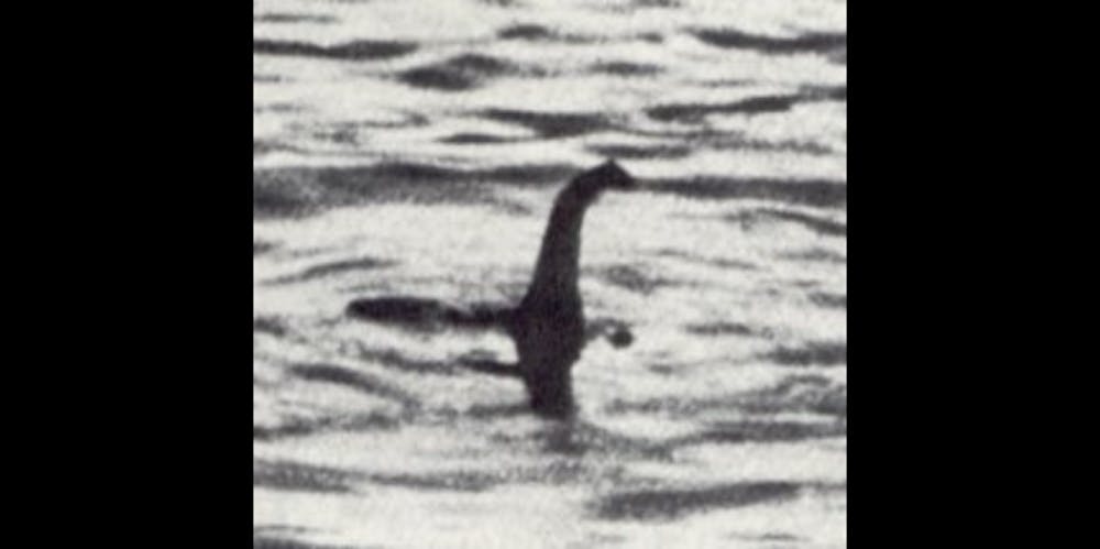 <p>Het beruchte monster van Loch Ness zou in 1934 op de foto zijn gezet.</p>