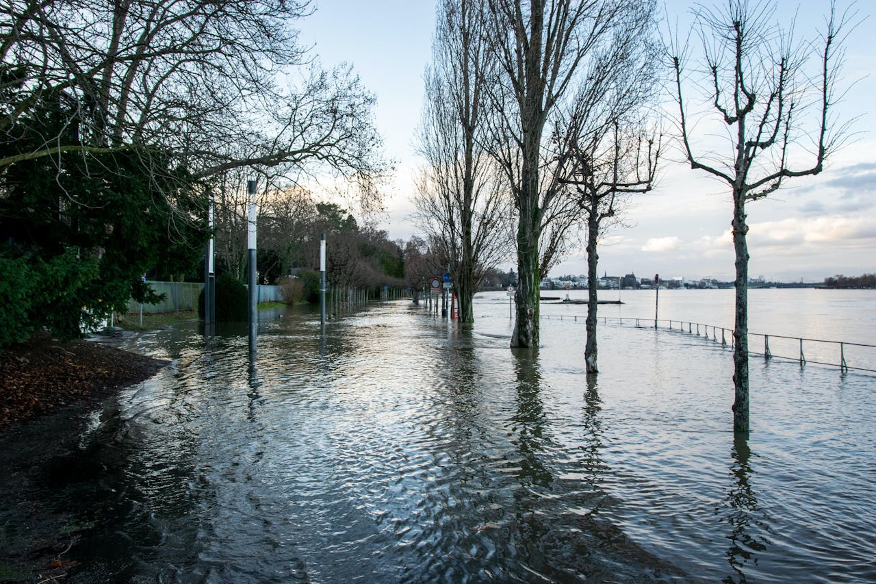 Overstroming in Bonn, Duitsland