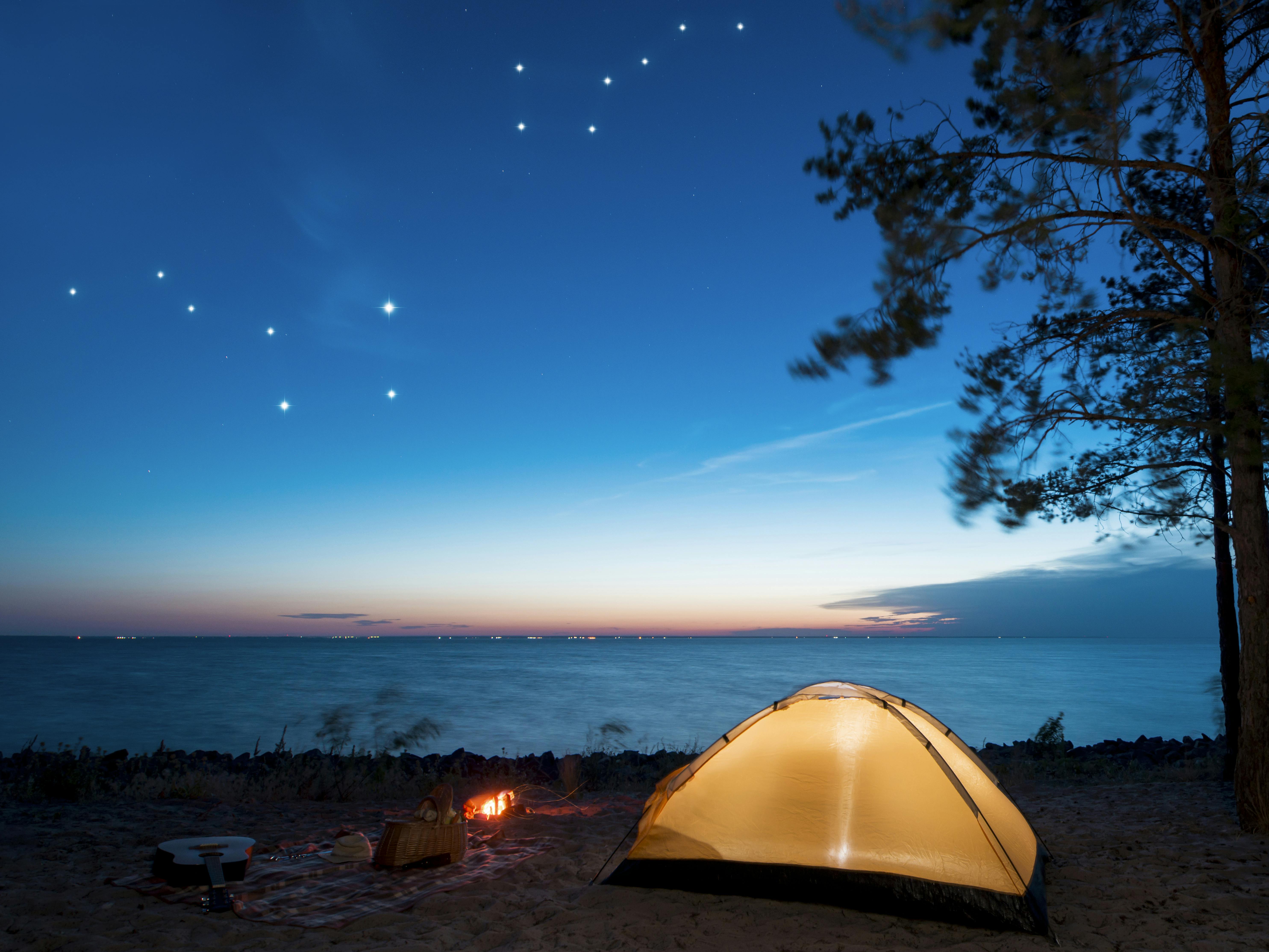 Tent met sterrenhemel